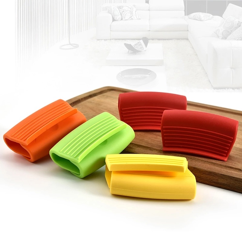 Găng Tay Nhấc Nồi Bằng Silicone Cách Nhiệt Tiện Dụng Cho Nhà Bếp