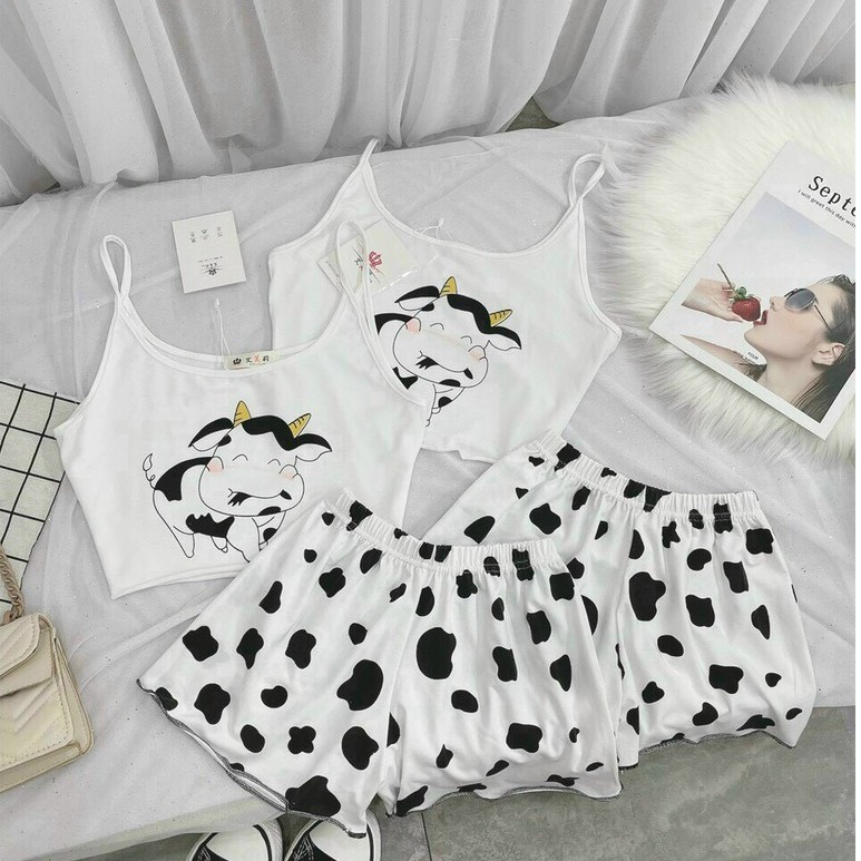 Set Bộ Đồ Nữ Bò Sữa Croptop Mặc Nhà - Bộ Đồ Ngủ Cute | BigBuy360 - bigbuy360.vn
