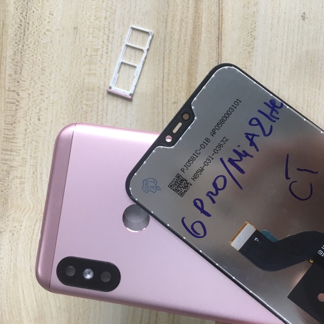 COMBO Bộ Vỏ Sườn + Màn Hình Xiaomi Redmi 6Pro / Mi A2lite Zin Hàng Cao Cấp (tặng khe sim)