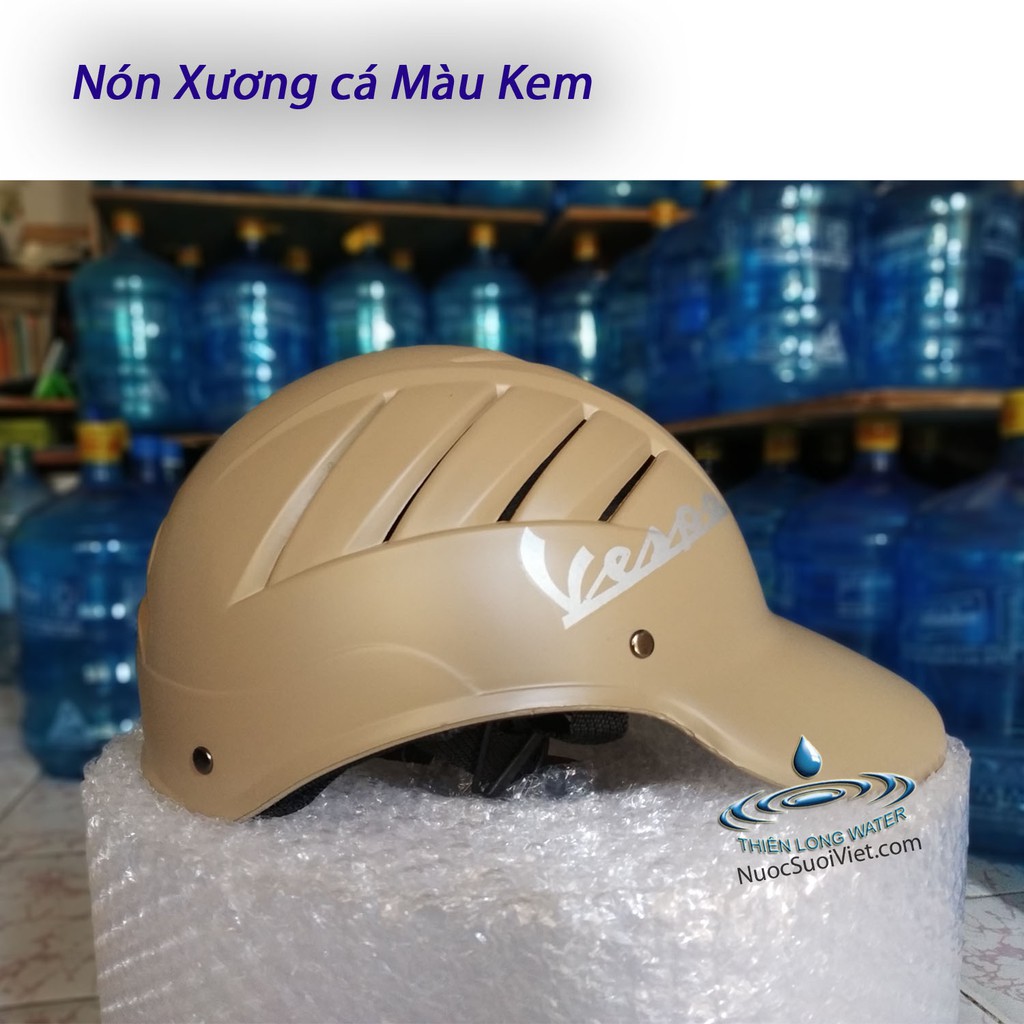 Nón Bảo Hiểm Lưỡi Trai 13 Lỗ Thông Gió Tem Vespa -Mũ Bảo Hiểm Dạng Kết Xương Cá