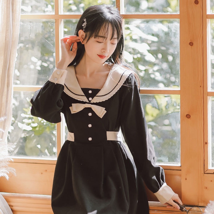 Váy đỏ đẹp Thiết kế đường viền cổ áo ngọt ngào Thắt lưng thanh lịch Kiểu dài trung bình váy dạ hội vintage