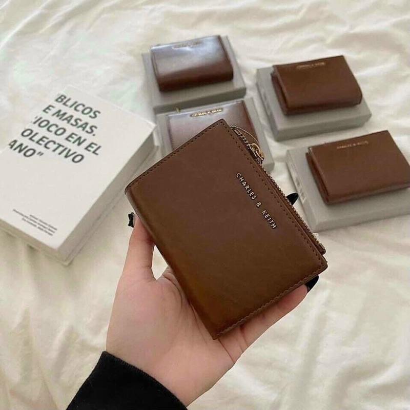 Ví Nữ Mini Khoá Kéo Bóp Nữ Ngắn Nữ Màu Nâu Hot Trend Có Khoá Kéo Bên Hông