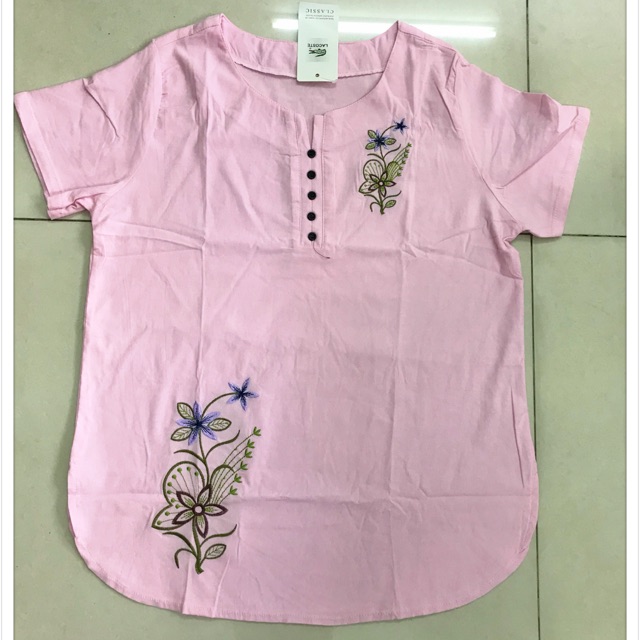Áo kiểu thêu hoa