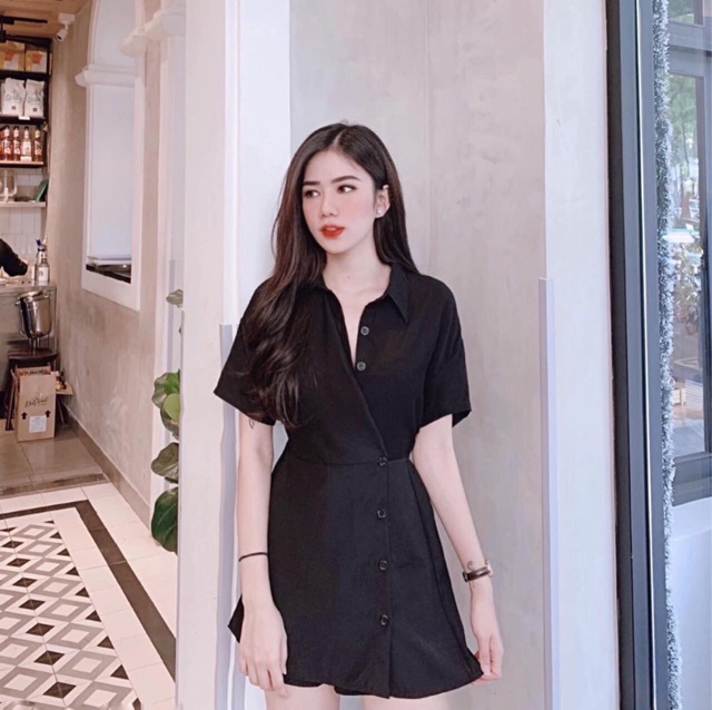 Chie Jumsuit siêu tôn dáng thiết kế basic jum đen vải cát hàn sau lưng bo chun áo chéo váy có nút