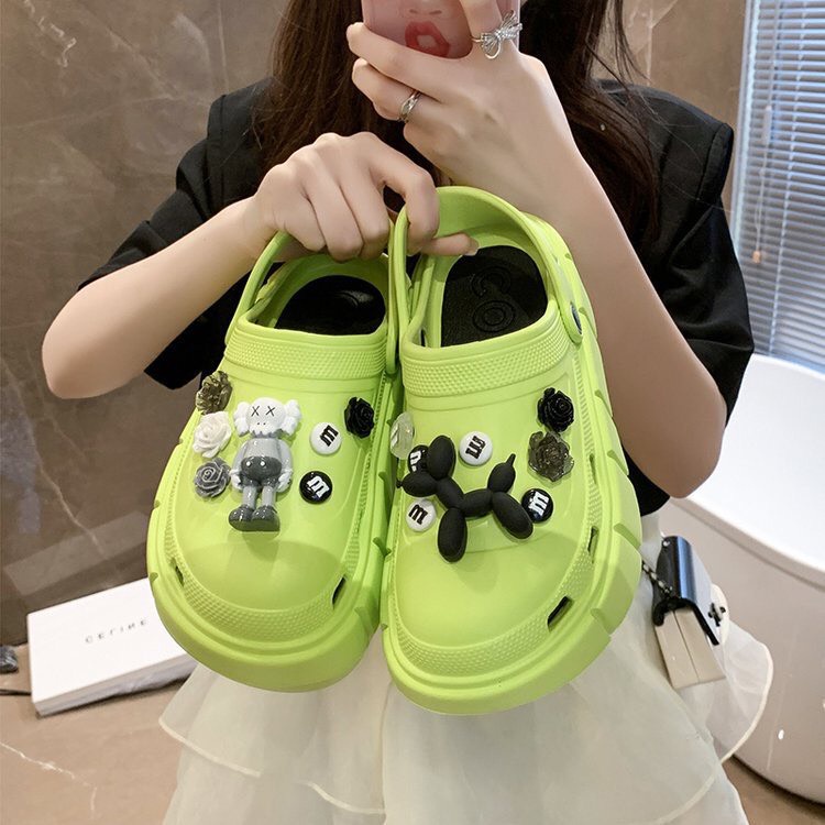 Dép Cross nữ Bearbrick độn đế MIKODA siêu nhẹ kèm Sticker dễ thương dép bánh mì nữ hot trend 2022 DEP1