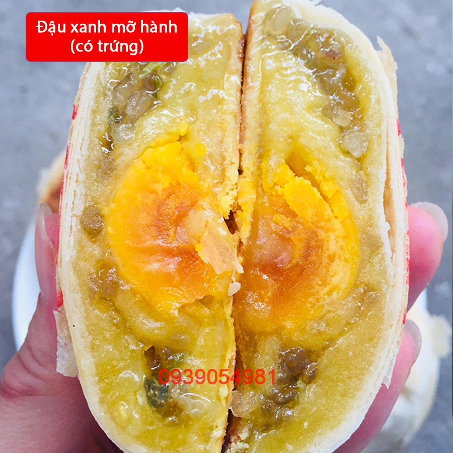 Bánh pía nhân đậu xanh MỠ HÀNH 320gr - 4 cái