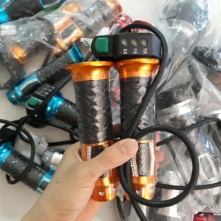 Tay ga 3 số báo đèn dùng cho xe điện xmen hoặc zoomer