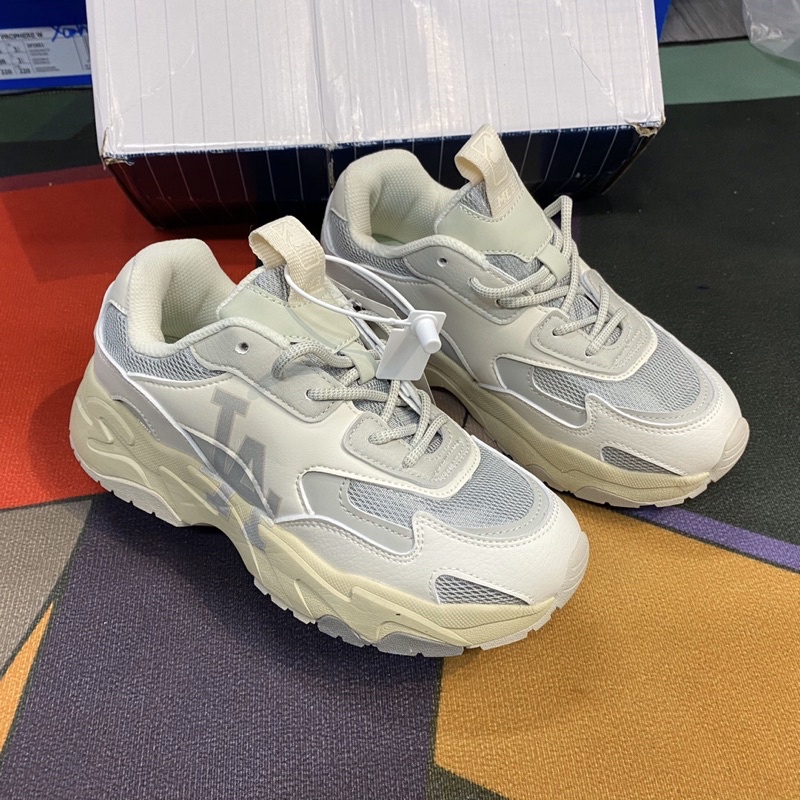 GIÀY M.L.B BIGBALL LA LITE WHITE CREAM KEM LAI AU