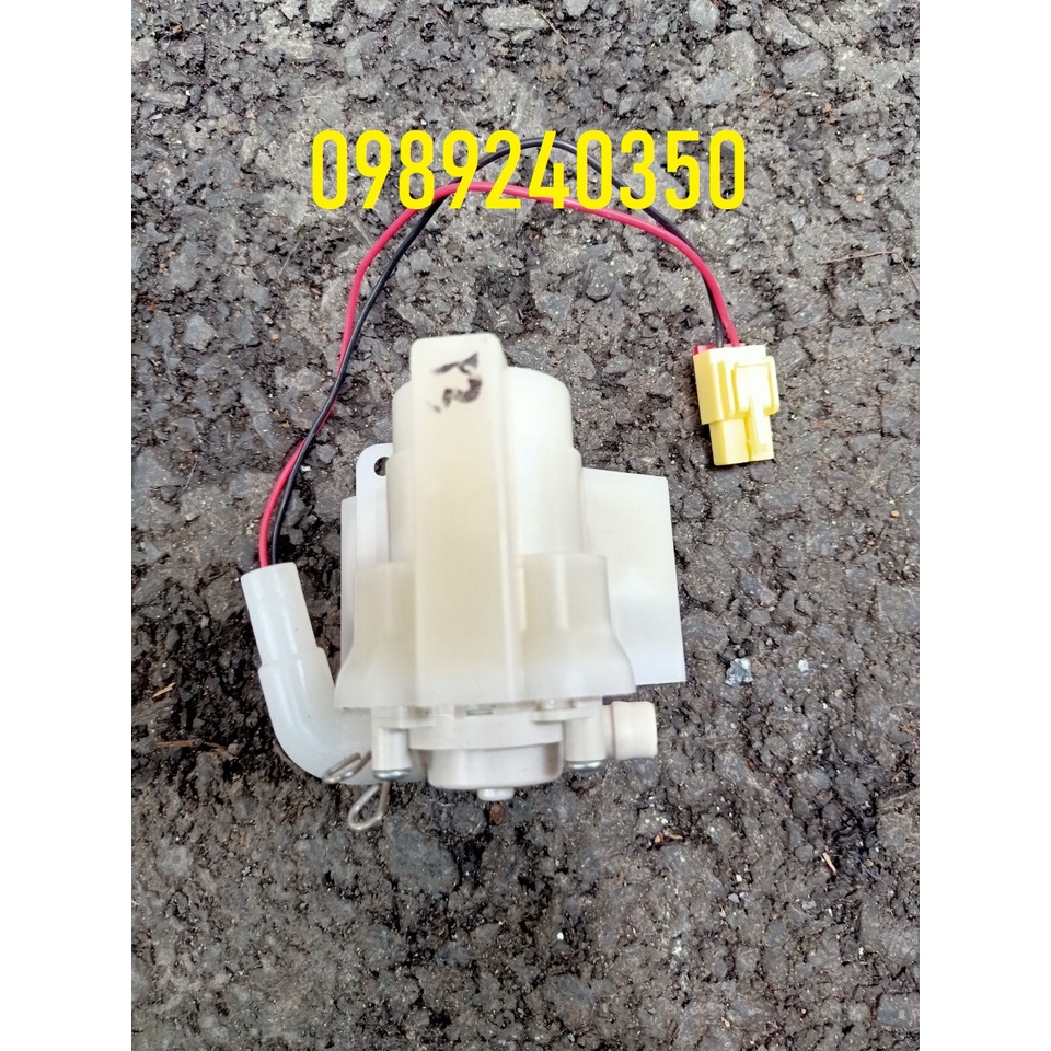 Bơm nước lên tủ lạnh Samsung chính hãng