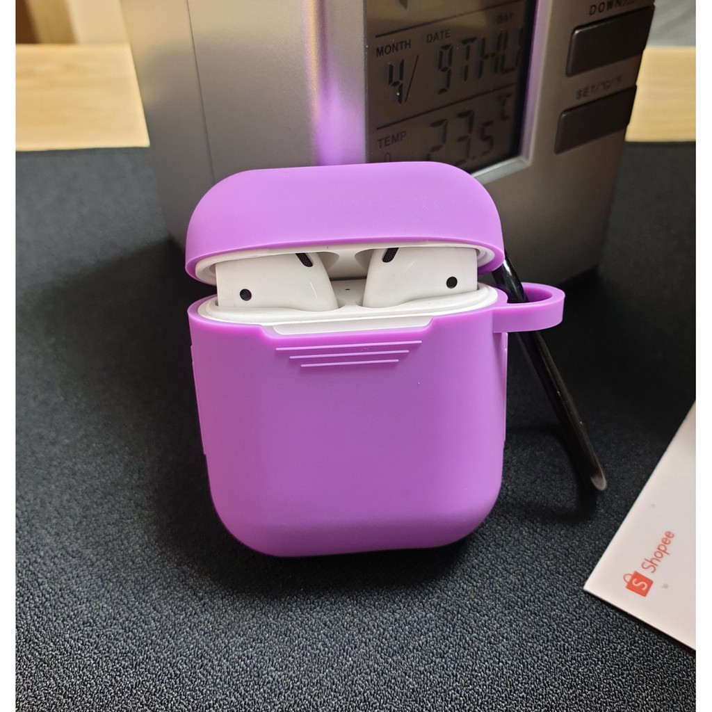 Case Silicon cho Apple Airpods 2 kèm móc kim loại