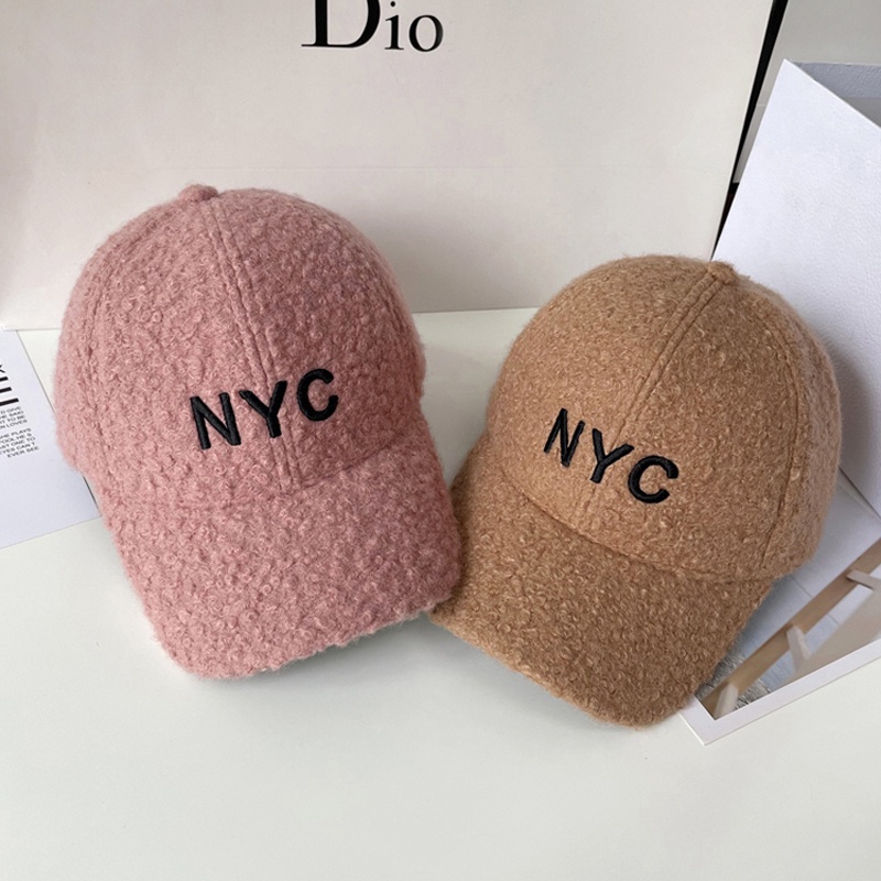 Nón Kết Vải Lông Cừu Thêu Chữ NYC Thời Trang Hàn Quốc Dễ Phối Đồ Cho Nữ