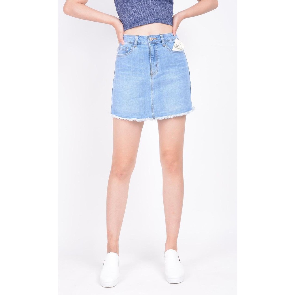 Quần sort váy jean trơn lai tua rua nhẹ - 076Abbianca | BigBuy360 - bigbuy360.vn