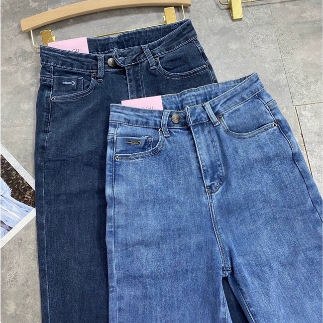 Quần jeans ống đứng xẻ gấu trước mã 5005