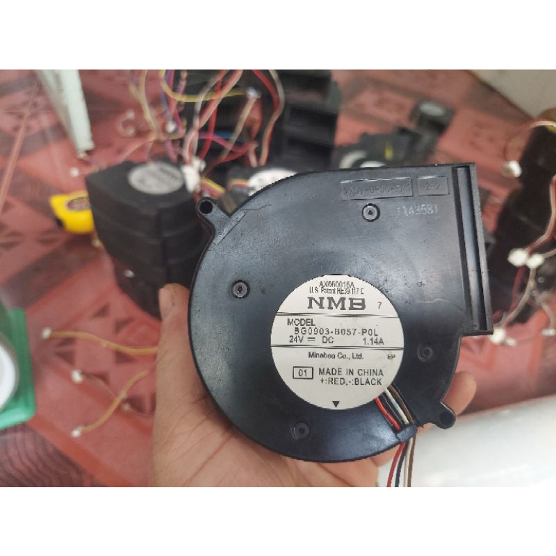 Quạt sên NMB 24v 0.43A-1.114A