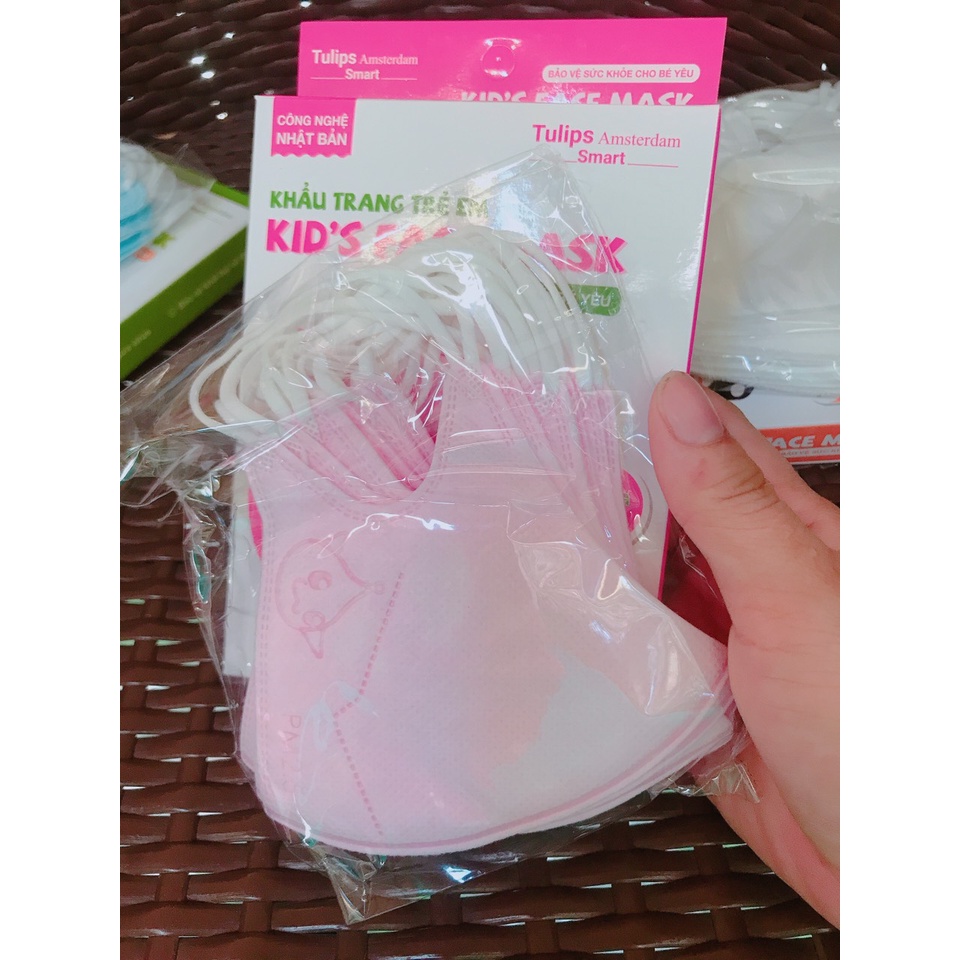 Khẩu trang em bé kids face mask hộp 10 cái (cho bé từ 6 tháng trở lên)