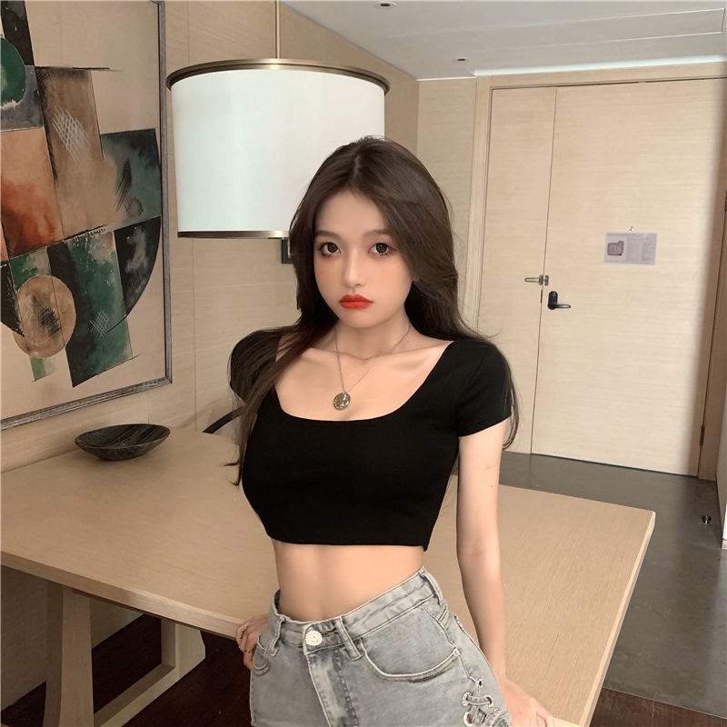 Áo Croptop Cổ Vuông Thiết Kế Quyến Rũ Cho Nữ COZOK