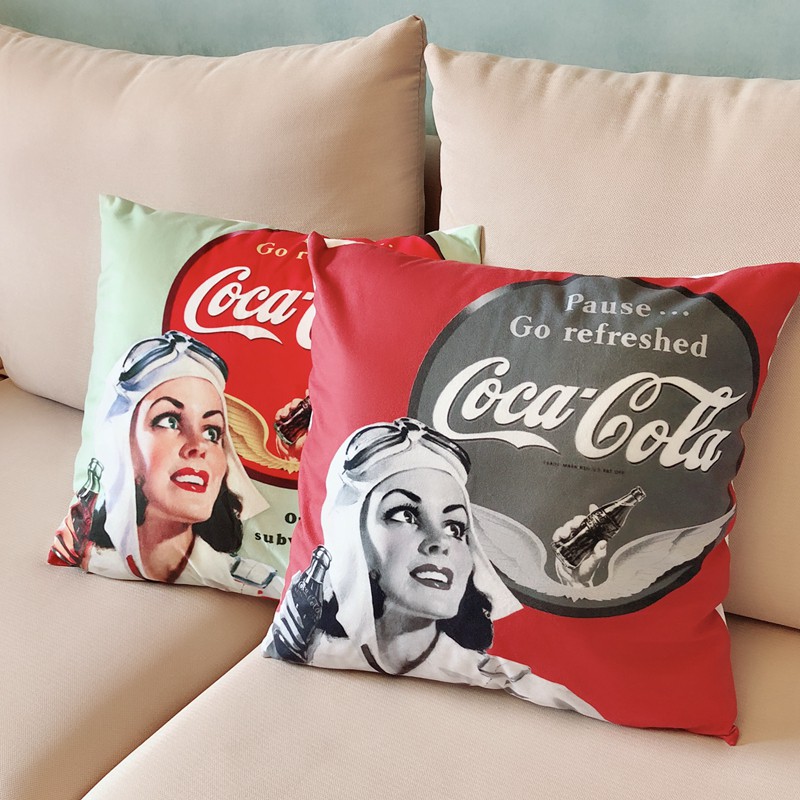 Coca Cola Gối Ôm Hình Lon Coca Cola Phong Cách Cổ Điển