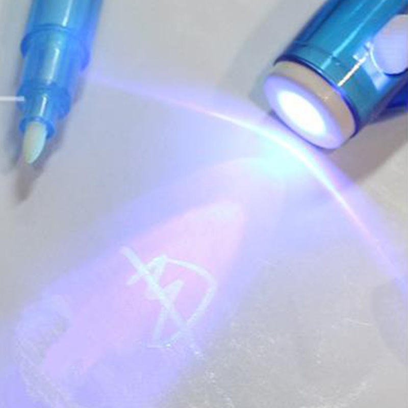 Bút mực tàng hình có đèn UV