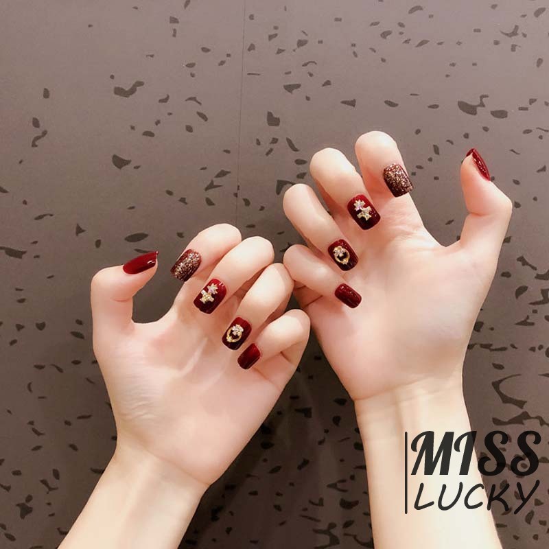 Set 24 Móng Tay Giả Đính Đá Sang Trọng Thời Trang Cho Nữ