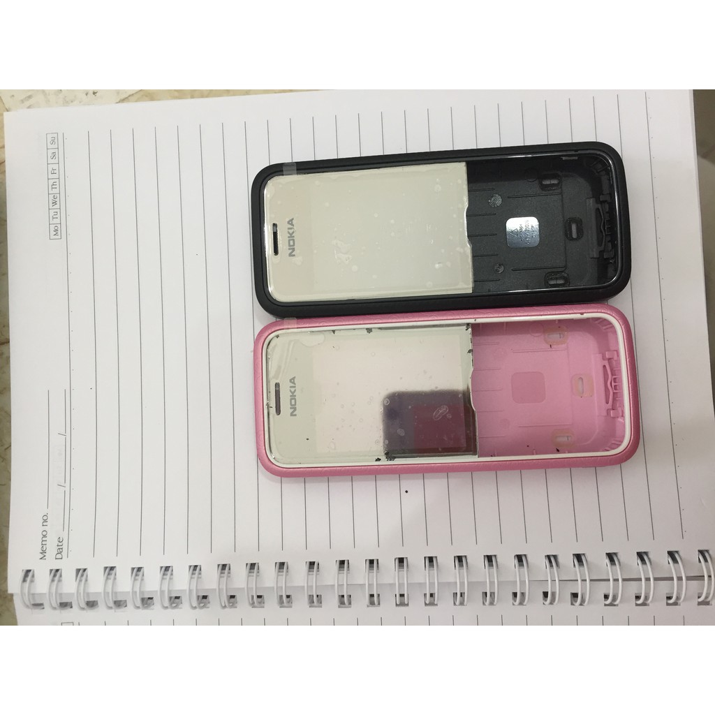 Vỏ nokia 7310 màu đen và hồng kèm phím và ko kèm phím hoặc chỉ phím ko vỏ.