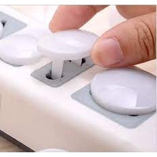 Nút bịch ổ điện an toàn cho bé