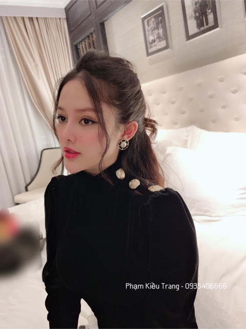 Váy nhung khuy vai pha ren tầng siêu xinhh