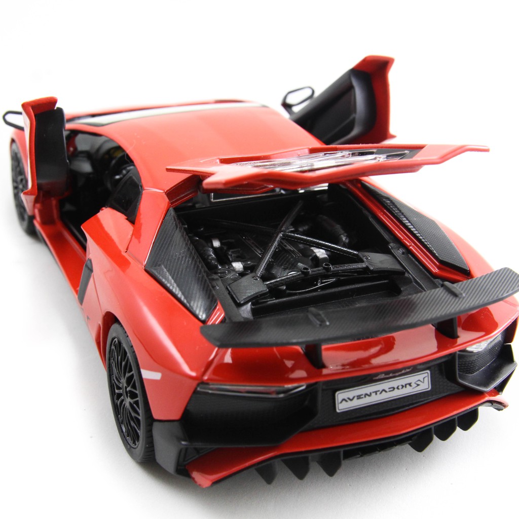 MÔ HÌNH LAMBORGHINI AVENTADOR LP750-4 SV RED 1:24 BBURAGO - MH18-21079