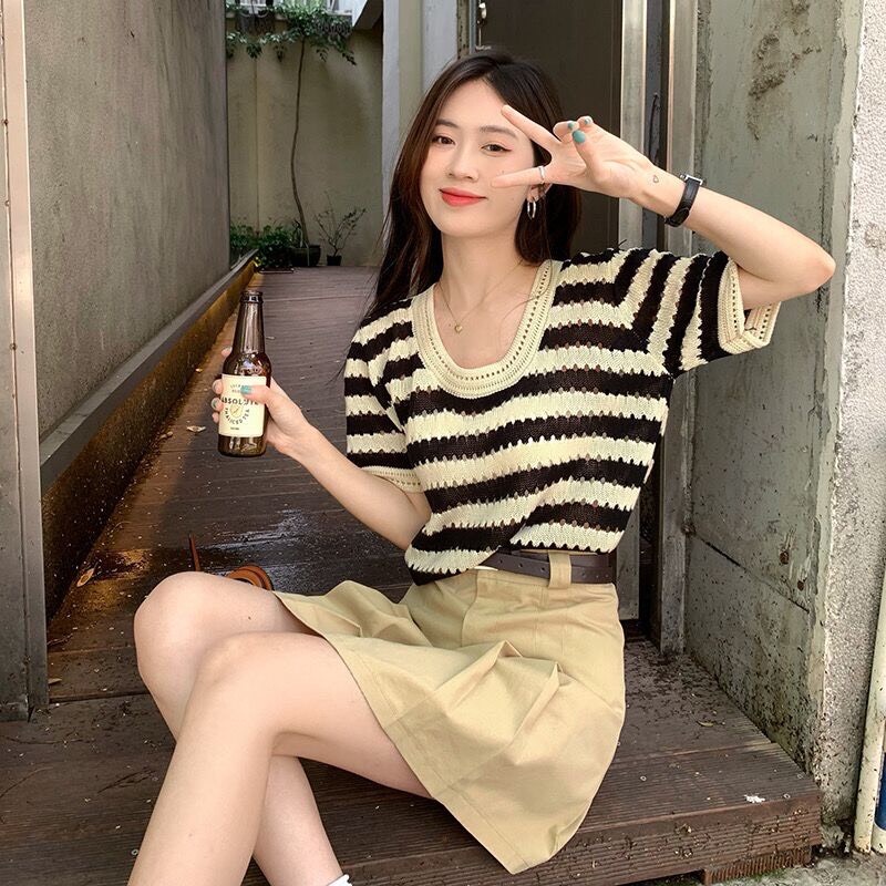 Áo Ngắn Tay Mongtoghi Len Kẻ Lưới Phong Cách Ulzzang Hàn Quốc Hottrend