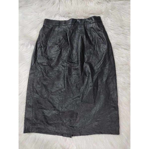Chân váy da bò size M