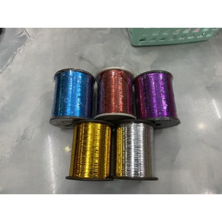 chỉ kim tuyến móc kèm