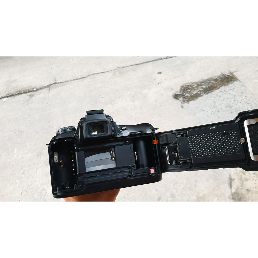 Máy ảnh Phim Nikon U2 + lens 28-80mm - Máy đẹp sưu tầm