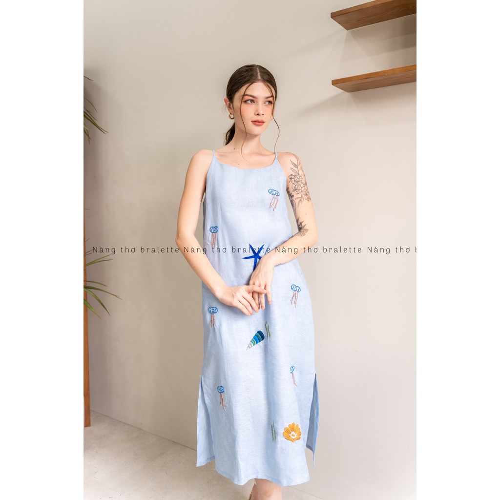 Đầm thêu thủ công sứa