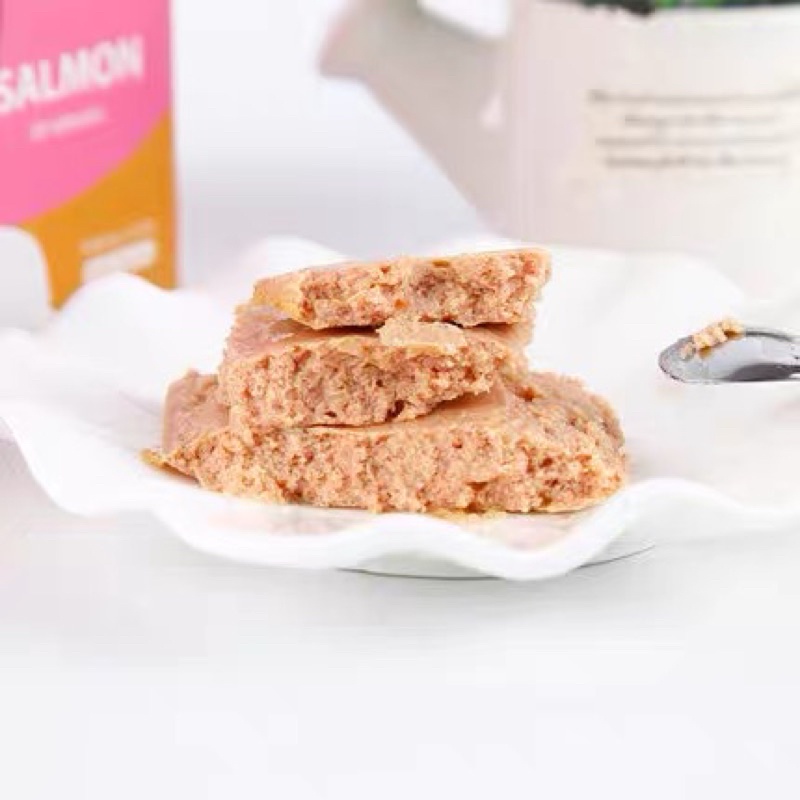 Pate cho mèo Pattaya hồng nhạt thêm sưa non thùng 12 gói (85g)