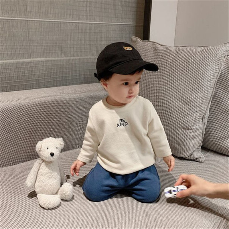 Quần yếm thời trang xuân thu cho bé