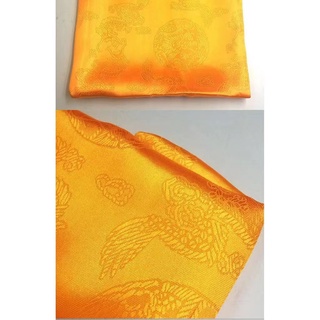 KHĂN BAN PHƯỚC 1.5M .