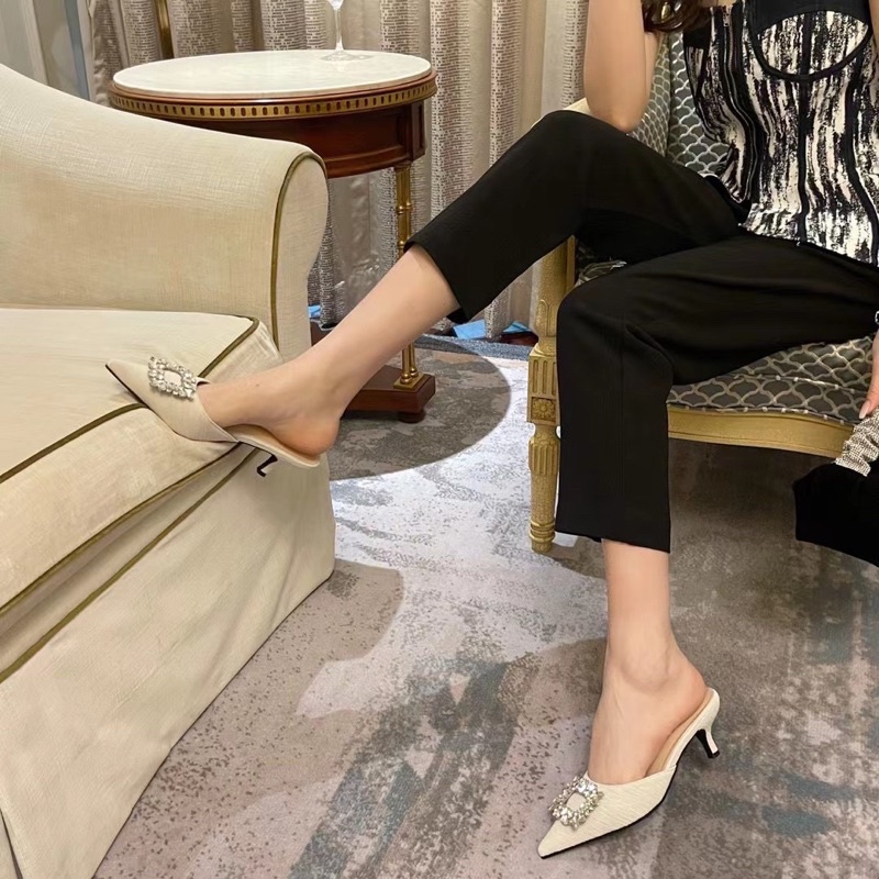 Sục Mũi Nhọn Tag Hoa Đá Vải Mềm Hàng QCCC Loại 1
