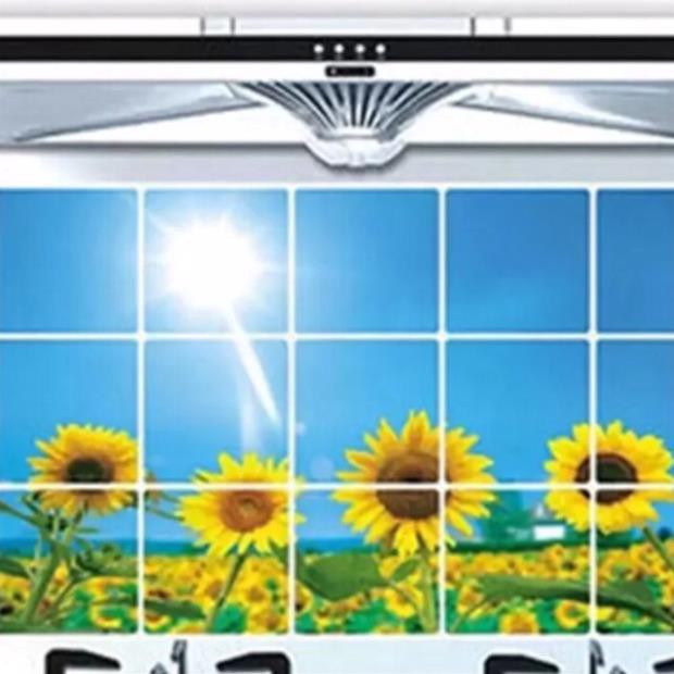 miếng dán tường bếp 45x75(  hoa ngẫu nhiên)