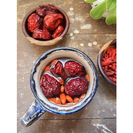 Táo đỏ sấy khô Gift hàn quốc 1kg riêng táo và 1.2kg cả bao bì