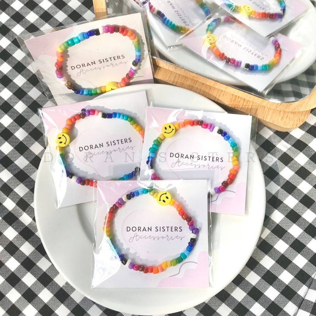 Vòng tay - Doran Sisters vòng tay hạt cườm nhiều màu mặt cười gỗ cá tính 🌈🌈🌈
