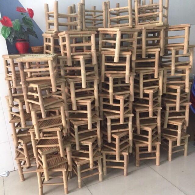 Ghế đôn tre kê chưng chậu bông