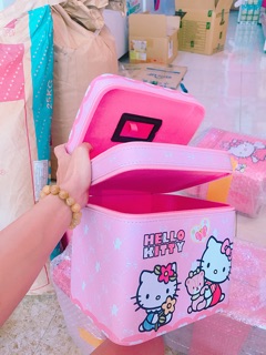 Hộp đựng mĩ phẩm kitty