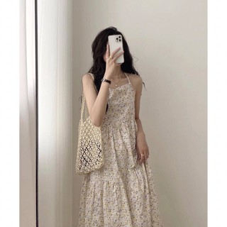 Đầm đẹp xinh xắn
