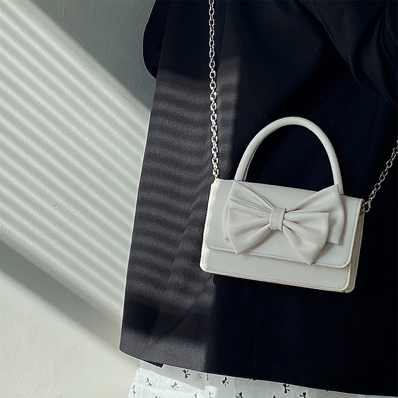 Túi Đeo Chéo Hình Vuông Nhỏ Đính Nơ Phối Dây Đeo Sợi Xích Thời Trang Cho Nữ