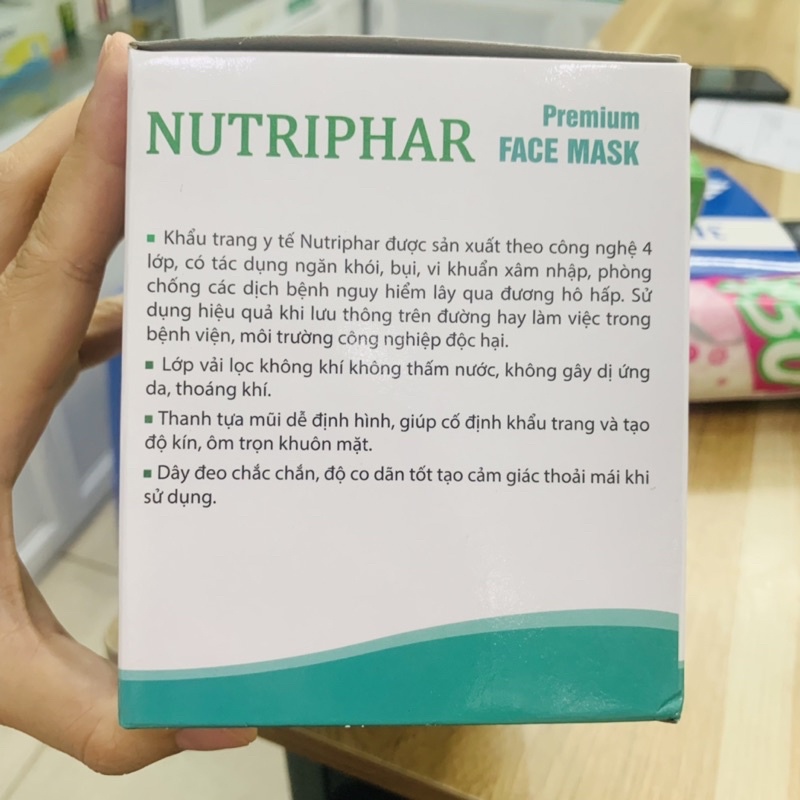 Hộp 50 chiếc Khẩu trang y tế 4 lớp Nutriphar