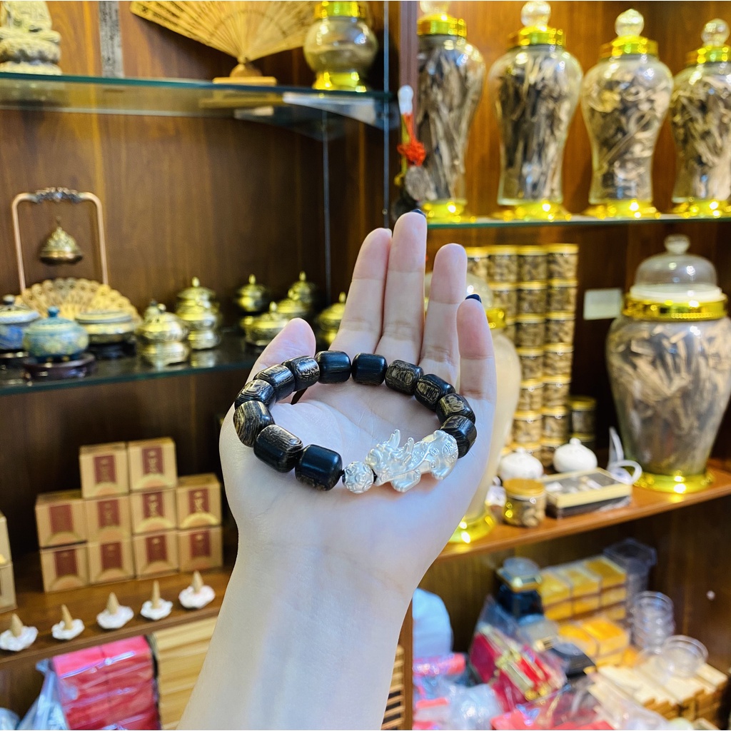 Vòng Trầm Hương Sánh Chìm mix Charm Bạc- vòng tay gỗ tự nhiên nam, nữ
