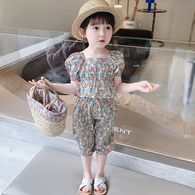 Bộ áo tay phồng + quần họa tiết hoa phong cách Hàn Quốc xinh xắn thời trang mùa hè cho bé gái