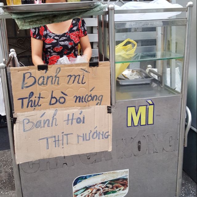 Xe bán bánh mì