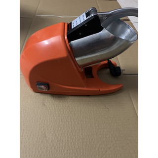 Máy bào đá. Máy bào đá tuyết.