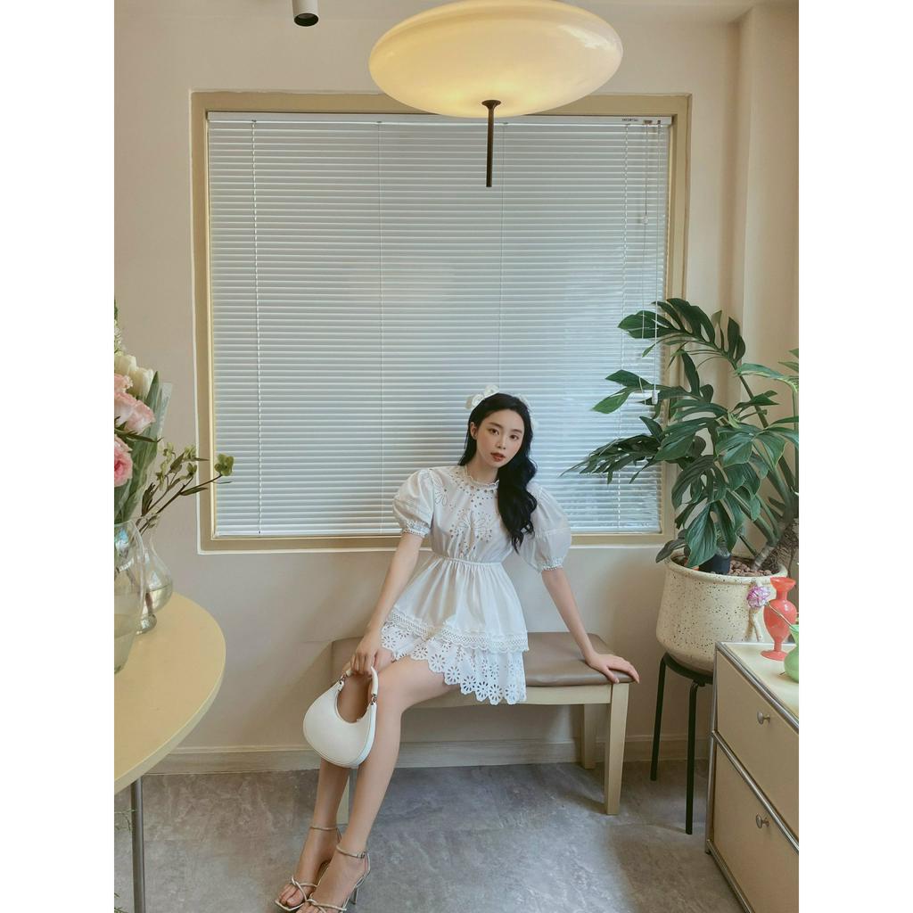 SET ÁO BBD ĐỤC LỖ REN BO CHUN NGỰC + QUẦN SHORT REN ĐỤC LỖ (TH)