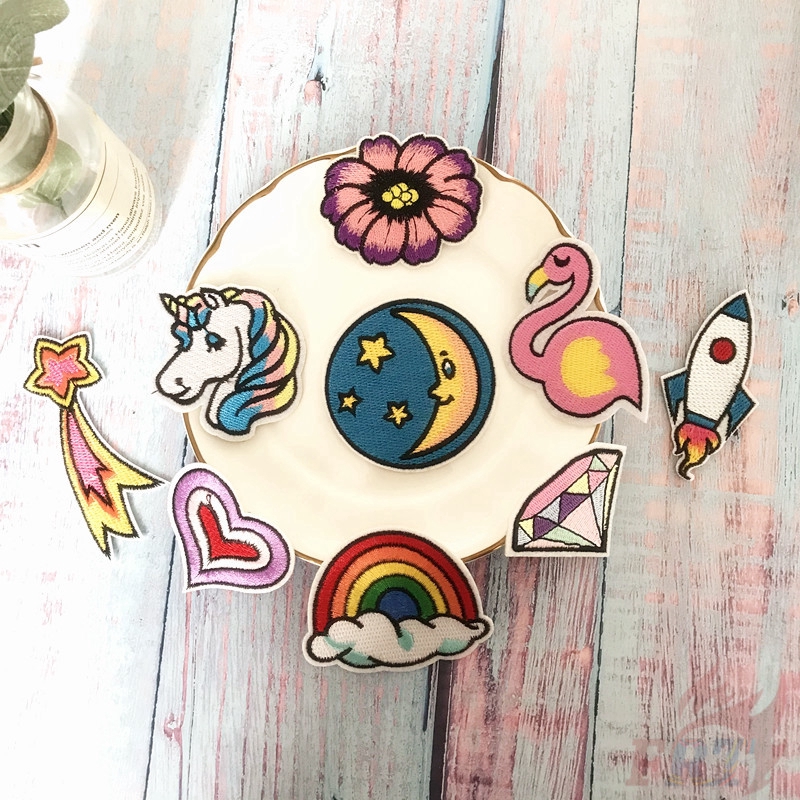 Hình Dán Ủi Thêu Hình Kỳ Lân Và Cầu Vồng